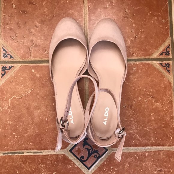 ALDO Legeallan Pink Suede Pumps - Picture 5 of 8